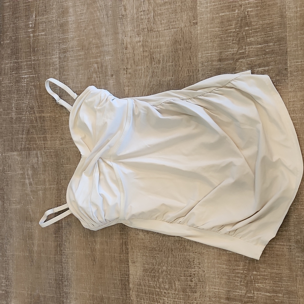 Lands End off white ruched swim top